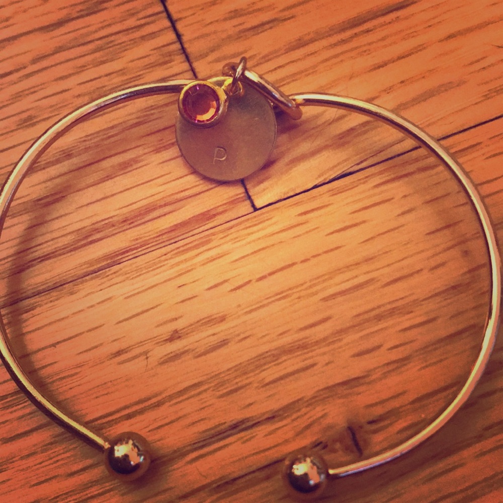 P Bracelet, Gold